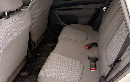 Nissan Wingroad III, 2009 год, 850 000 рублей, 7 фотография