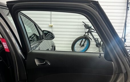 Opel Astra J, 2010 год, 700 000 рублей, 11 фотография