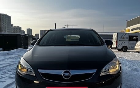 Opel Astra J, 2010 год, 700 000 рублей, 20 фотография