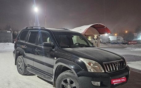 Toyota Land Cruiser Prado 120 рестайлинг, 2004 год, 1 950 000 рублей, 24 фотография