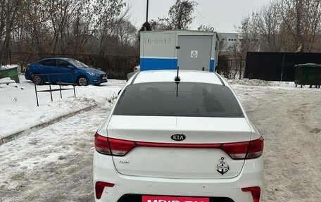 KIA Rio IV, 2017 год, 950 000 рублей, 2 фотография