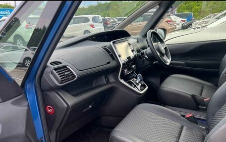 Nissan Serena IV, 2019 год, 2 300 000 рублей, 9 фотография