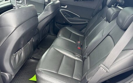 Hyundai Santa Fe III рестайлинг, 2016 год, 2 150 000 рублей, 14 фотография