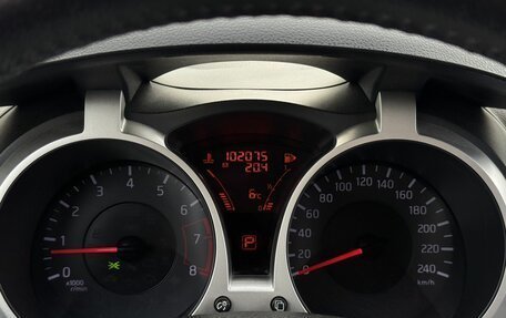 Nissan Juke II, 2012 год, 900 000 рублей, 14 фотография