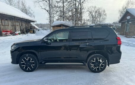 Toyota Land Cruiser Prado 150 рестайлинг 2, 2018 год, 5 000 000 рублей, 2 фотография