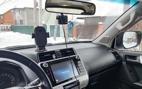 Toyota Land Cruiser Prado 150 рестайлинг 2, 2018 год, 5 200 000 рублей, 3 фотография