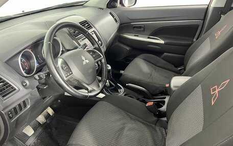 Mitsubishi ASX I рестайлинг, 2013 год, 1 390 000 рублей, 10 фотография