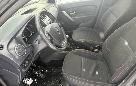 Renault Logan II, 2014 год, 567 000 рублей, 6 фотография