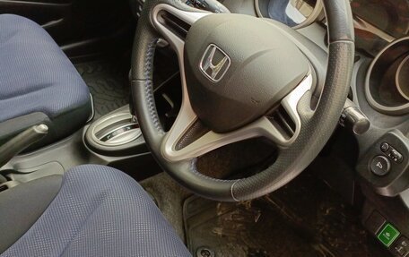 Honda Fit III, 2010 год, 875 000 рублей, 12 фотография