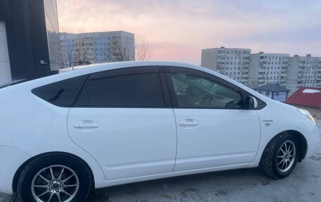 Toyota Prius, 2011 год, 775 000 рублей, 12 фотография