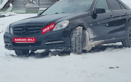 Mercedes-Benz E-Класс, 2012 год, 4 фотография