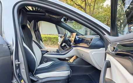 BYD Qin, 2024 год, 1 770 000 рублей, 11 фотография