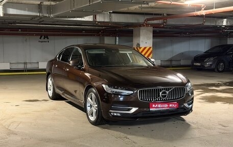 Volvo S90 II рестайлинг, 2017 год, 3 100 000 рублей, 1 фотография