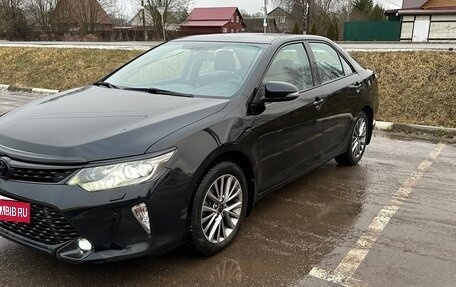Toyota Camry, 2017 год, 2 100 000 рублей, 1 фотография