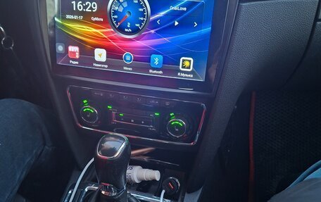 Skoda Superb III рестайлинг, 2012 год, 965 000 рублей, 10 фотография