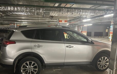 Toyota RAV4, 2016 год, 2 180 000 рублей, 17 фотография