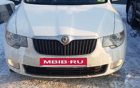 Skoda Superb III рестайлинг, 2012 год, 965 000 рублей, 18 фотография