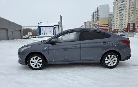 Hyundai Solaris II рестайлинг, 2021 год, 1 549 000 рублей, 8 фотография