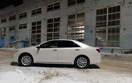 Toyota Camry, 2012 год, 1 660 000 рублей, 7 фотография