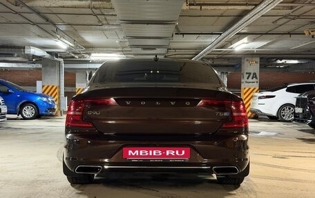 Volvo S90 II рестайлинг, 2017 год, 3 100 000 рублей, 8 фотография