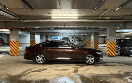 Volvo S90 II рестайлинг, 2017 год, 3 100 000 рублей, 13 фотография