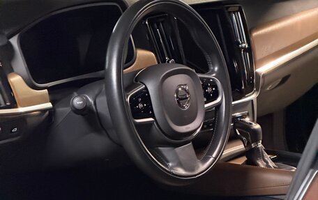 Volvo S90 II рестайлинг, 2017 год, 3 100 000 рублей, 20 фотография