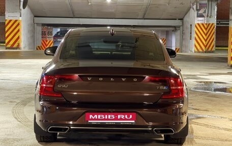 Volvo S90 II рестайлинг, 2017 год, 3 100 000 рублей, 16 фотография