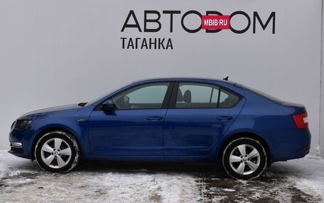 Skoda Octavia, 2018 год, 1 825 000 рублей, 4 фотография