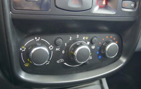 Renault Duster I рестайлинг, 2012 год, 695 000 рублей, 13 фотография