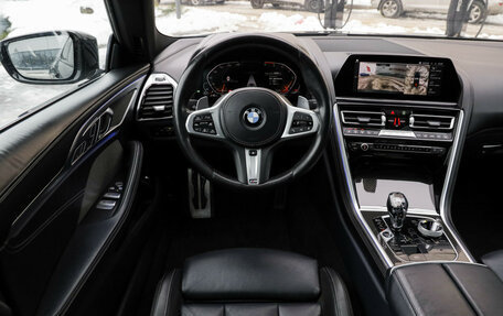 BMW 8 серия, 2020 год, 6 799 000 рублей, 14 фотография