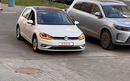 Volkswagen Golf VII, 2018 год, 1 690 000 рублей, 2 фотография