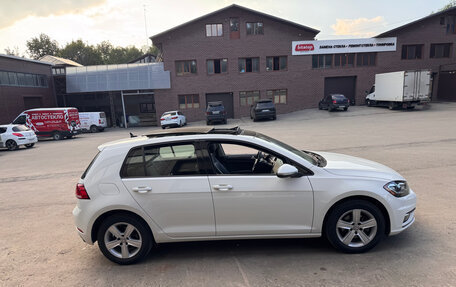 Volkswagen Golf VII, 2018 год, 1 690 000 рублей, 6 фотография