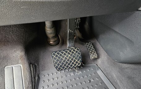 Volkswagen Multivan T6 рестайлинг, 2017 год, 4 500 000 рублей, 6 фотография