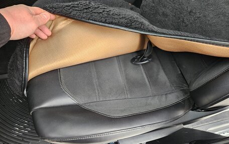 Volkswagen Multivan T6 рестайлинг, 2017 год, 4 500 000 рублей, 23 фотография