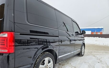 Volkswagen Multivan T6 рестайлинг, 2017 год, 4 500 000 рублей, 29 фотография