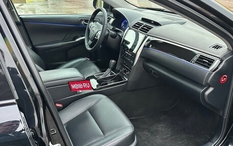 Toyota Camry, 2017 год, 2 100 000 рублей, 7 фотография