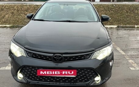 Toyota Camry, 2017 год, 2 100 000 рублей, 8 фотография