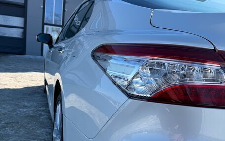 Toyota Camry, 2019 год, 3 500 000 рублей, 9 фотография