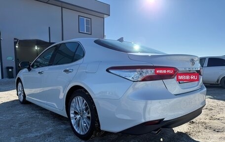 Toyota Camry, 2019 год, 3 500 000 рублей, 11 фотография