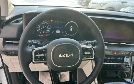 KIA Carnival, 2021 год, 4 990 000 рублей, 24 фотография