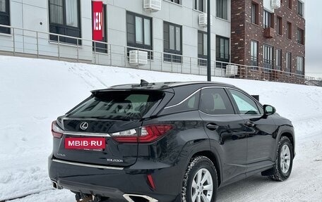 Lexus RX IV рестайлинг, 2017 год, 3 870 000 рублей, 5 фотография