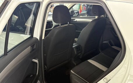 Volkswagen T-Roc I, 2021 год, 1 960 000 рублей, 16 фотография