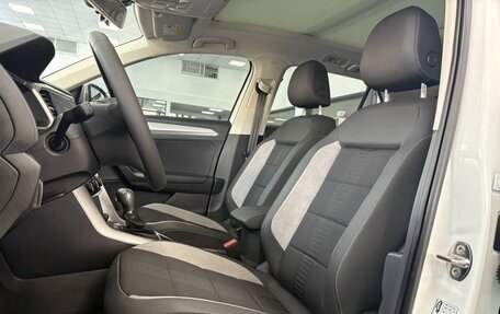 Volkswagen T-Roc I, 2021 год, 1 960 000 рублей, 15 фотография