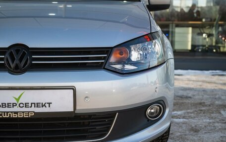 Volkswagen Polo VI (EU Market), 2012 год, 800 000 рублей, 10 фотография