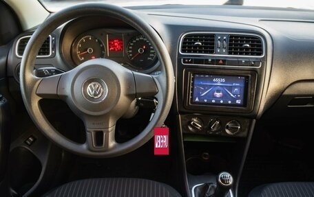 Volkswagen Polo VI (EU Market), 2012 год, 800 000 рублей, 16 фотография