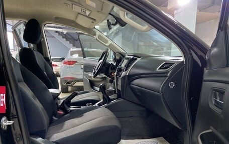 Mitsubishi L200 IV рестайлинг, 2019 год, 2 390 000 рублей, 16 фотография