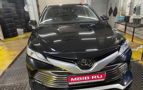 Toyota Camry, 2020 год, 3 550 000 рублей, 1 фотография