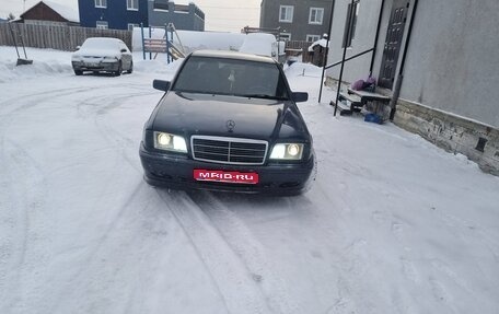 Mercedes-Benz C-Класс, 2000 год, 390 000 рублей, 1 фотография