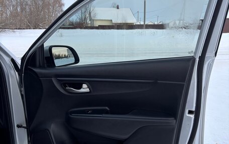 KIA Rio IV, 2020 год, 1 490 000 рублей, 25 фотография