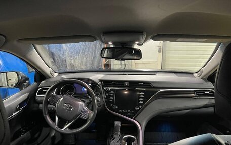 Toyota Camry, 2020 год, 3 550 000 рублей, 7 фотография